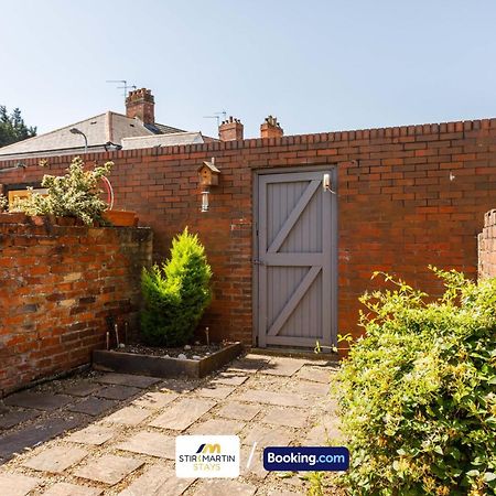 Comfy 3Bed House By Stirkmartin Stays Short Lets & Serviced Accommodation Cardiff With Free Parking & 8Mins To City Centre Zewnętrze zdjęcie